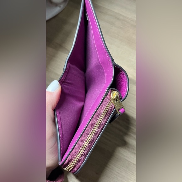 Coach Billfold Wallet Deep Plum - Picture 5 of 8